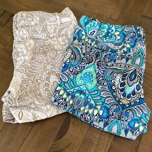 New York & Company 4” Size 4 Pair of Printed Shorts Bundle
